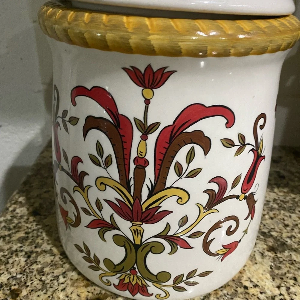 Pier 1 Earthenware Oralia Mediterranean Floral Discontinued Ceramic 11”Canister
